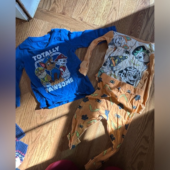 Paw Patrol Size 24 Month Bundle - Picture 1 of 1